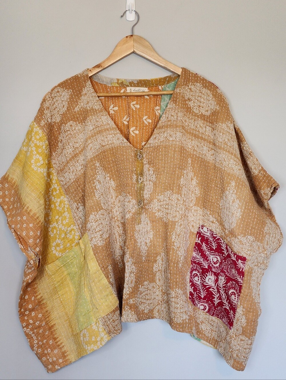 Kantha Bae Shortie Muu Color Removed Neutral